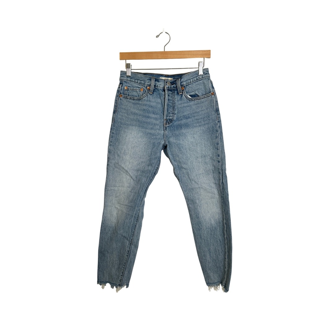Levi's Wedgie Icon Fit Jeans Shut Up ANKLE JEANS LIGHT WASH SIZE 27‎